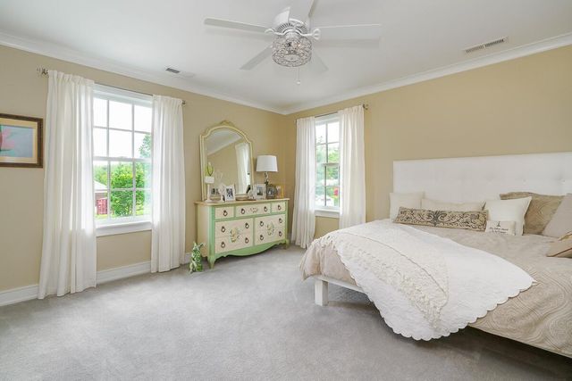 6008 Shala Circle, Nashport, OH 43830