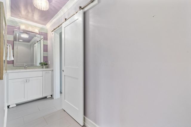 6008 Shala Circle, Nashport, OH 43830