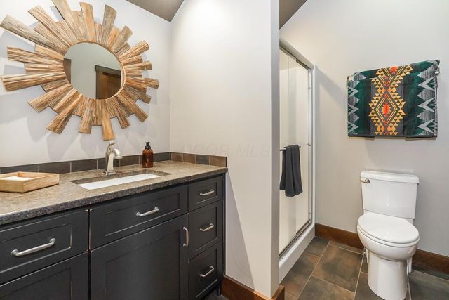 6008 Shala Circle, Nashport, OH 43830