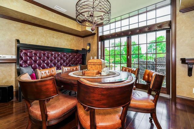 6008 Shala Circle, Nashport, OH 43830