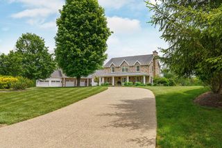 6008 Shala Circle, Nashport, OH 43830