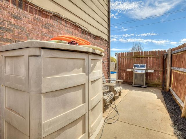 1232 SW 133rd Place, Oklahoma City, OK 73170
