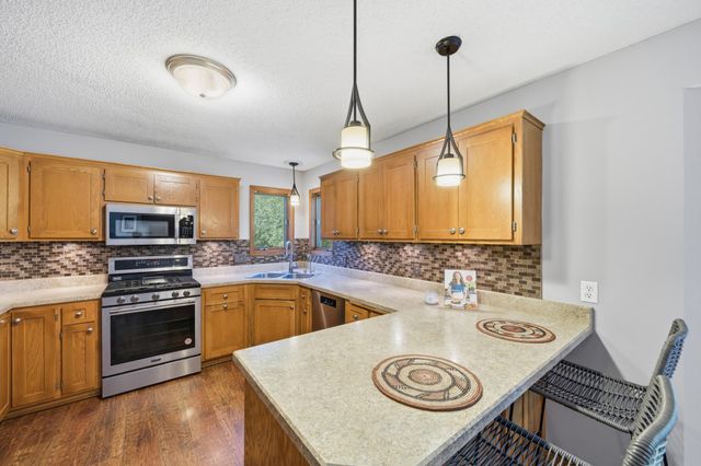13476 Granada Avenue, Apple Valley, MN 55124