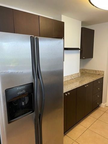 2650 SW 37th Avenue 501, Miami, FL 33133