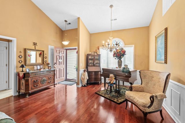 420 Westham Dr., Murrells Inlet, SC 29576