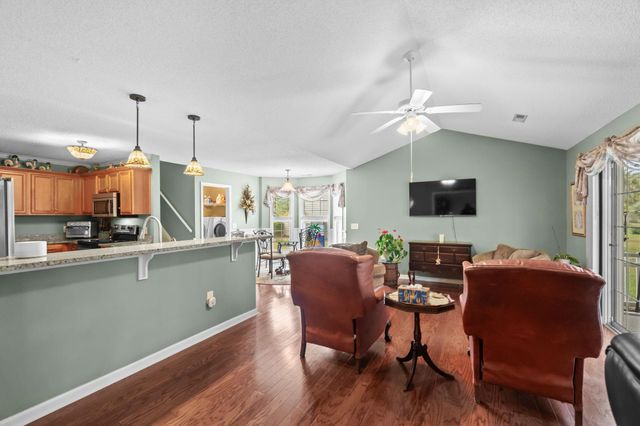 420 Westham Dr., Murrells Inlet, SC 29576