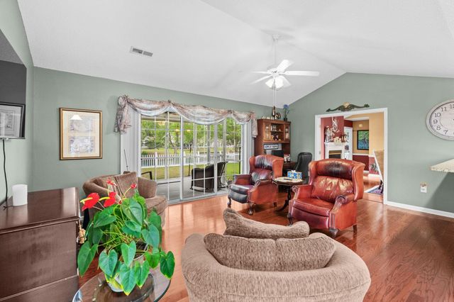 420 Westham Dr., Murrells Inlet, SC 29576