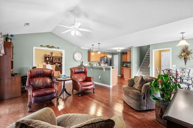 420 Westham Dr., Murrells Inlet, SC 29576