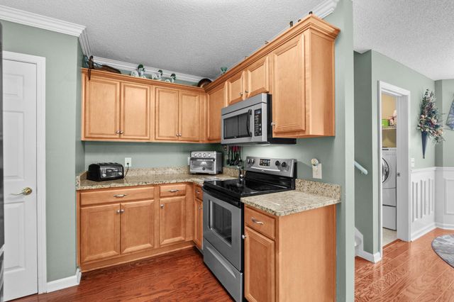420 Westham Dr., Murrells Inlet, SC 29576