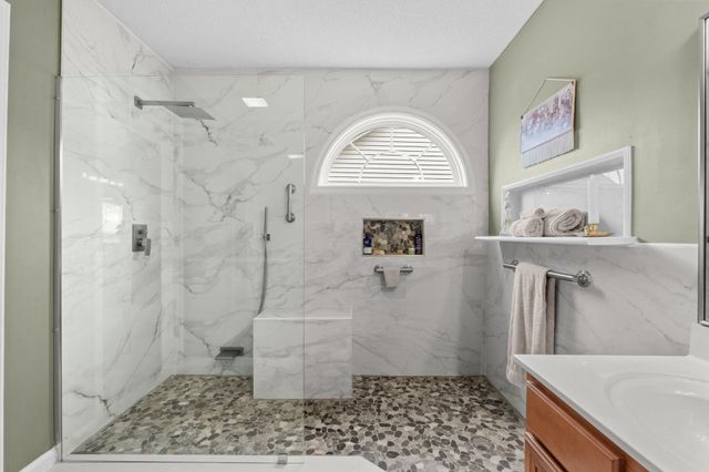 420 Westham Dr., Murrells Inlet, SC 29576