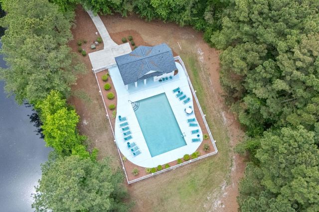 420 Westham Dr., Murrells Inlet, SC 29576