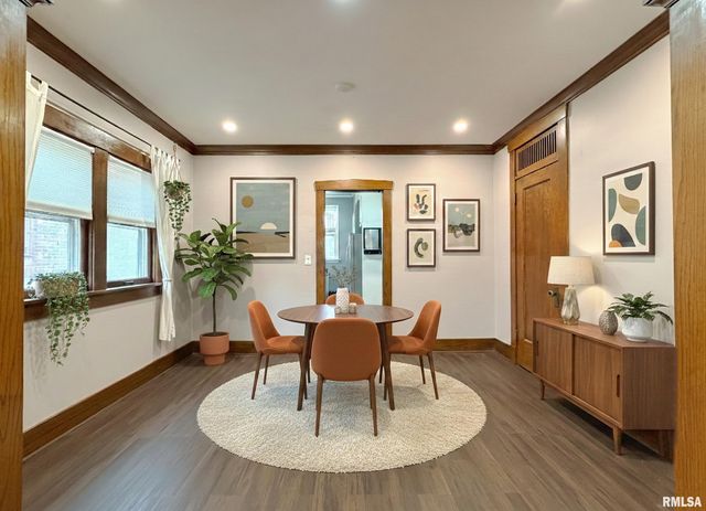 2008 W CLARKE Avenue, West Peoria, IL 61604