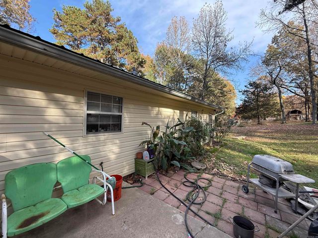 5 Crystalwood Drive, Mayflower, AR 72106