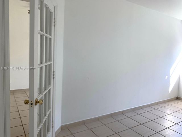 100 Lincoln Rd 732, Miami Beach, FL 33139