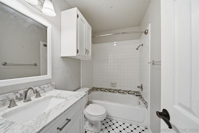 4508 S Ironwood Avenue, Broken Arrow, OK 74011