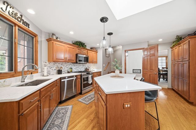 16065 Ridgewood Drive, Homer Glen, IL 60491