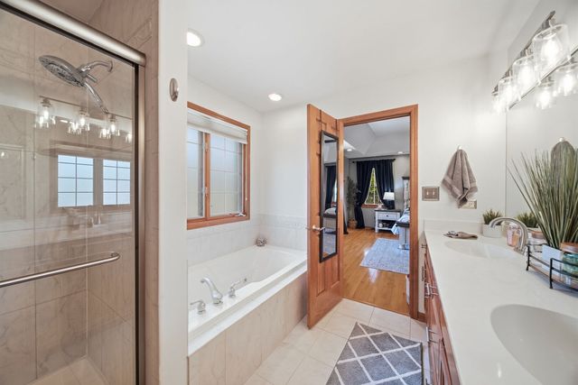 16065 Ridgewood Drive, Homer Glen, IL 60491