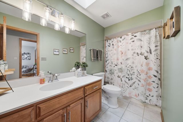 16065 Ridgewood Drive, Homer Glen, IL 60491
