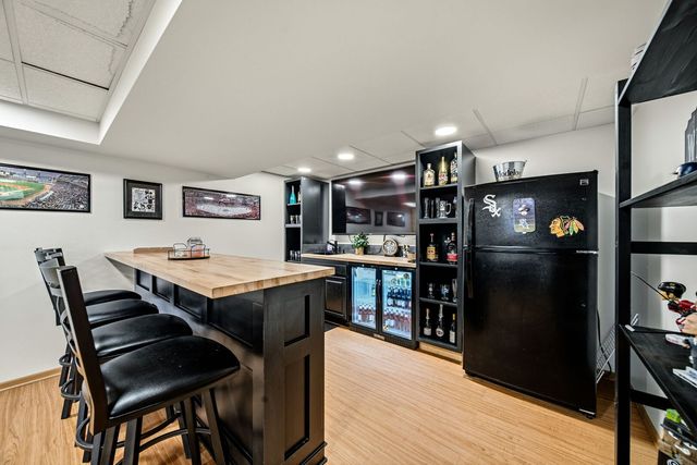 16065 Ridgewood Drive, Homer Glen, IL 60491