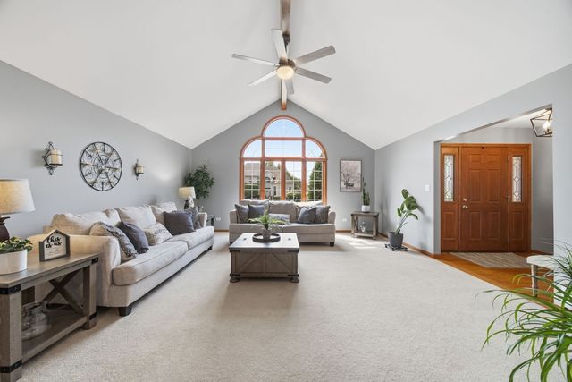 16065 Ridgewood Drive, Homer Glen, IL 60491