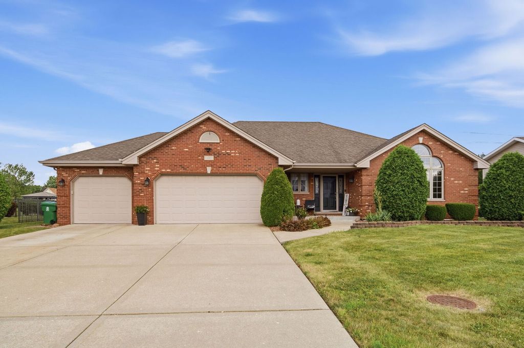 16065 Ridgewood Drive, Homer Glen, IL 60491