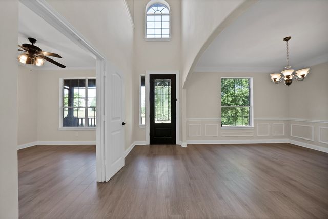 2770 S Lakeview Drive, Cedar Hill, TX 75104