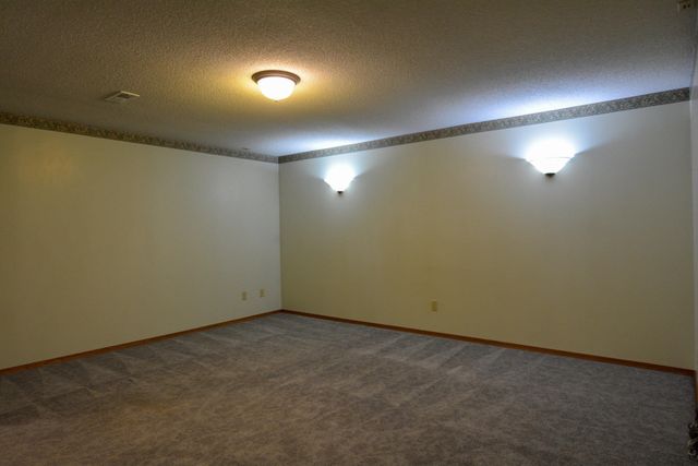 11526 W Jewell St., Wichita, KS 67209