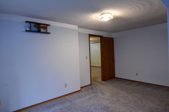 11526 W Jewell St., Wichita, KS 67209