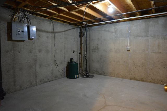 11526 W Jewell St., Wichita, KS 67209