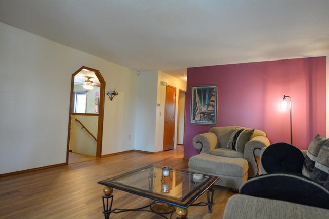 11526 W Jewell St., Wichita, KS 67209