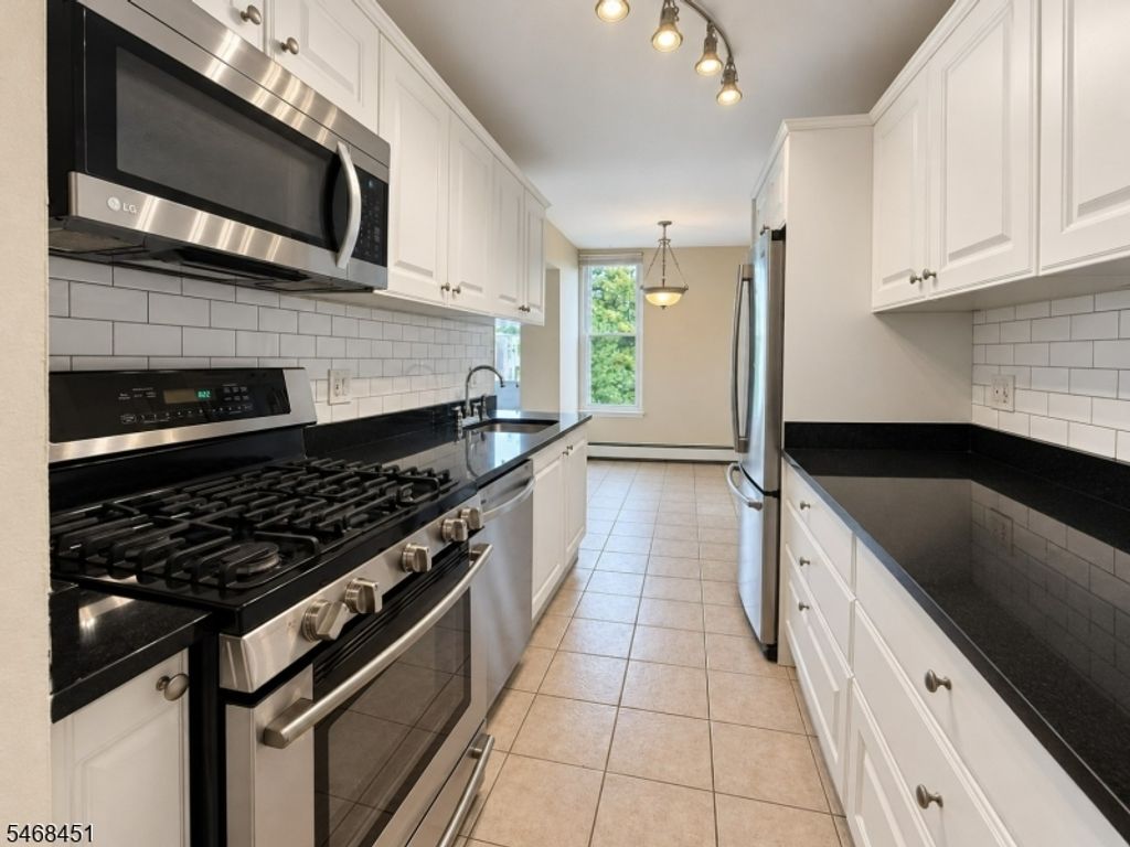 14 River Rd k, Nutley Twp., NJ 07110 — photo 3