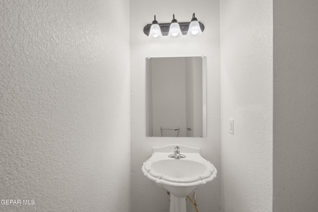 3177 SAMANTHA RAE Place, El Paso, TX 79938