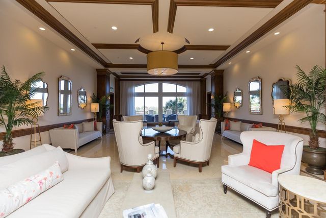 20 PORTO MAR 202, Palm Coast, FL 32137