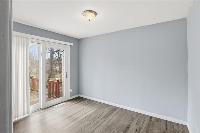 9609 E 68th Street, Raytown, MO 64133