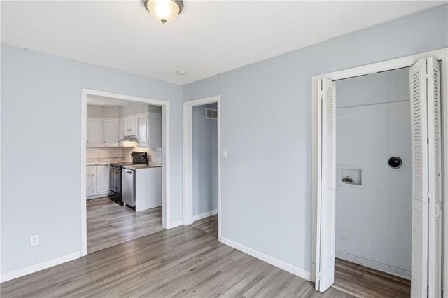 9609 E 68th Street, Raytown, MO 64133