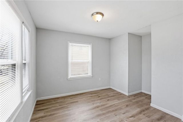 9609 E 68th Street, Raytown, MO 64133