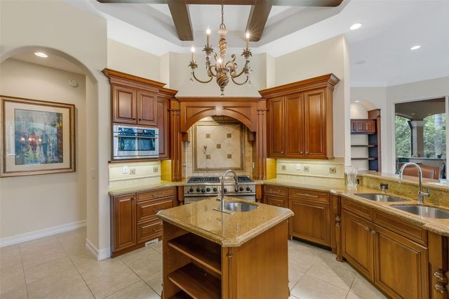 7004 PORTMARNOCK PLACE, Bradenton, FL 34202
