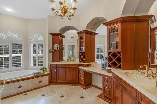 7004 PORTMARNOCK PLACE, Bradenton, FL 34202