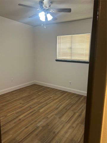 2043 Chestnut Road, Carrollton, TX 75007