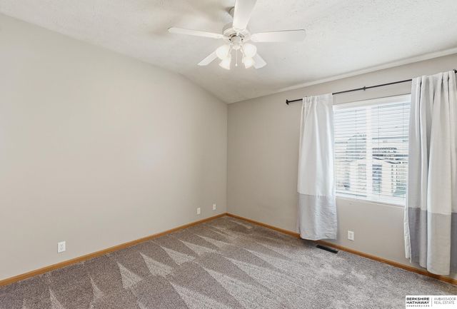 18728 W Street, Omaha, NE 68135
