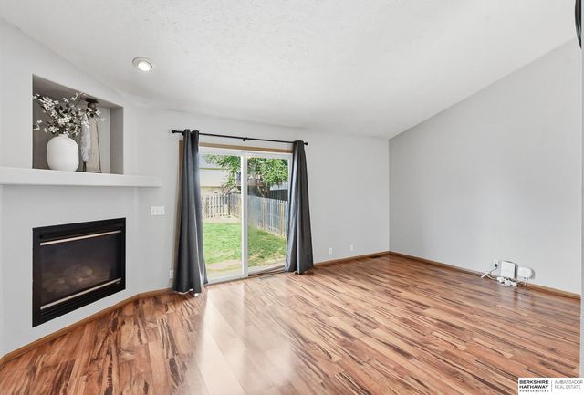 18728 W Street, Omaha, NE 68135