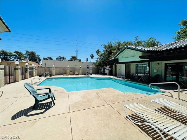 5086 Jeffreys Street 201, Las Vegas, NV 89119