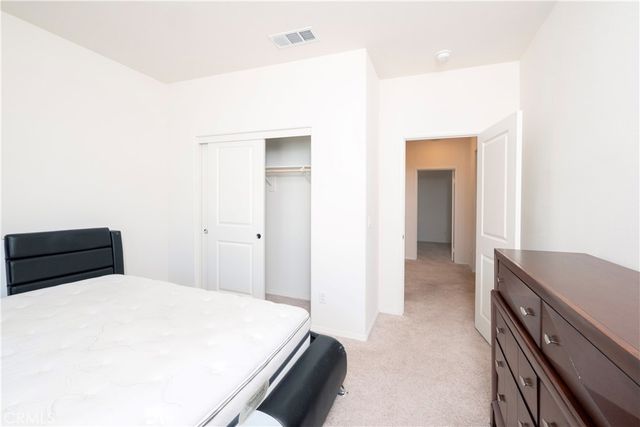 15667 San Diego Ln, Victorville, CA 92394