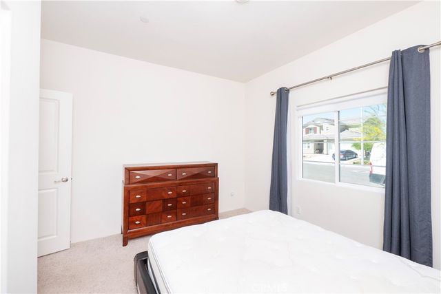 15667 San Diego Ln, Victorville, CA 92394