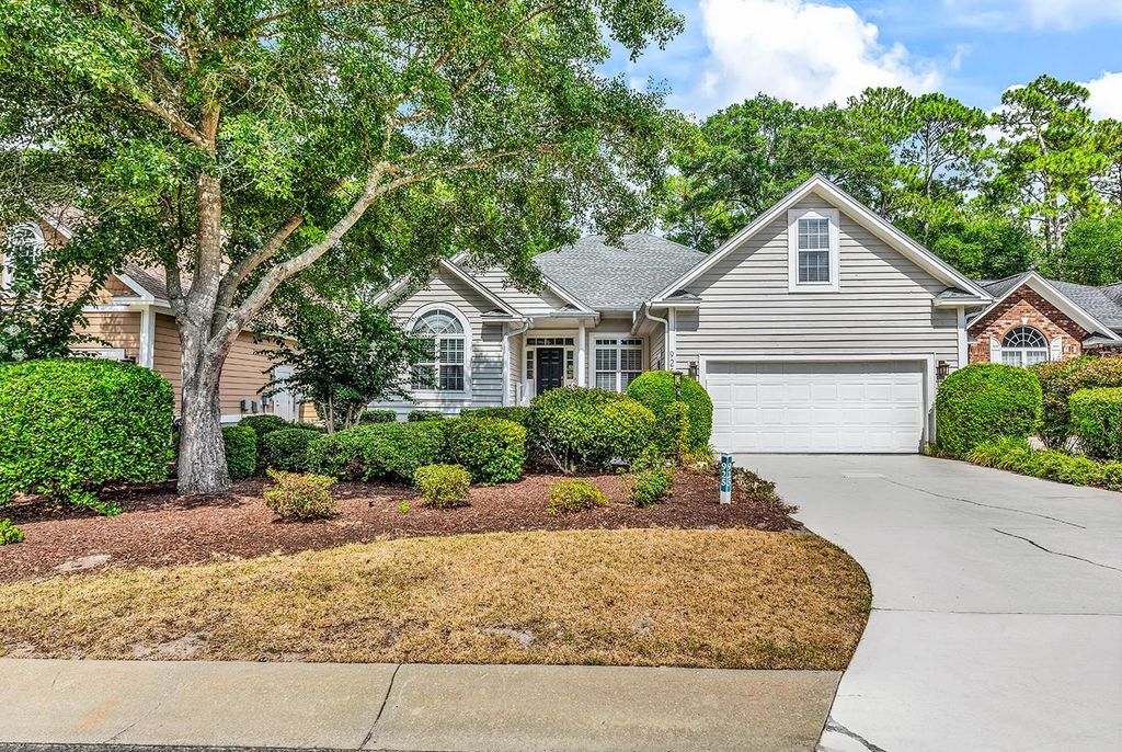 925 Tidewater Dr., North Myrtle Beach, SC 29582