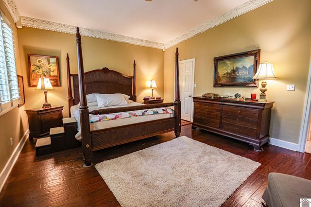 116 Country Club Ln, Paducah, KY 42001