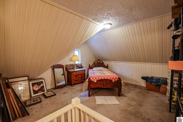 116 Country Club Ln, Paducah, KY 42001
