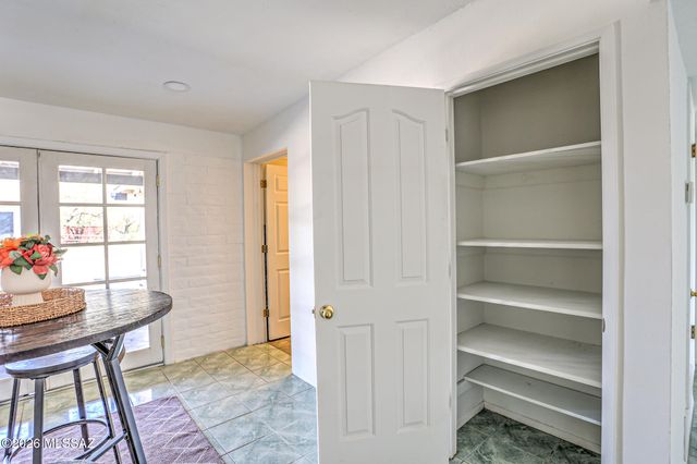 4400 W Ina Road, Tucson, AZ 85741