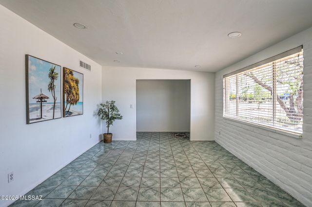 4400 W Ina Road, Tucson, AZ 85741