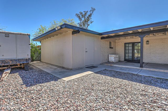 4400 W Ina Road, Tucson, AZ 85741